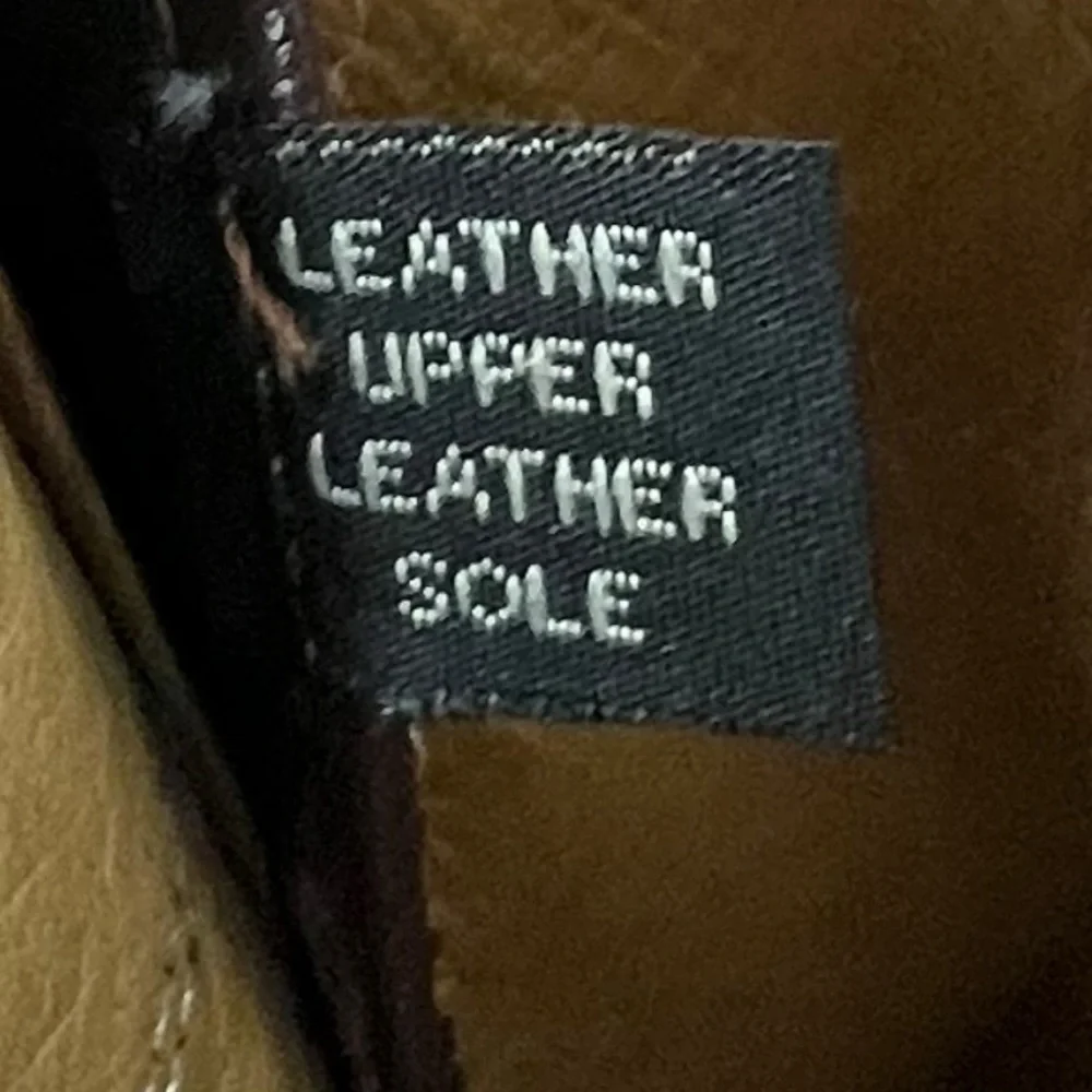 Justin Boots ~up sale